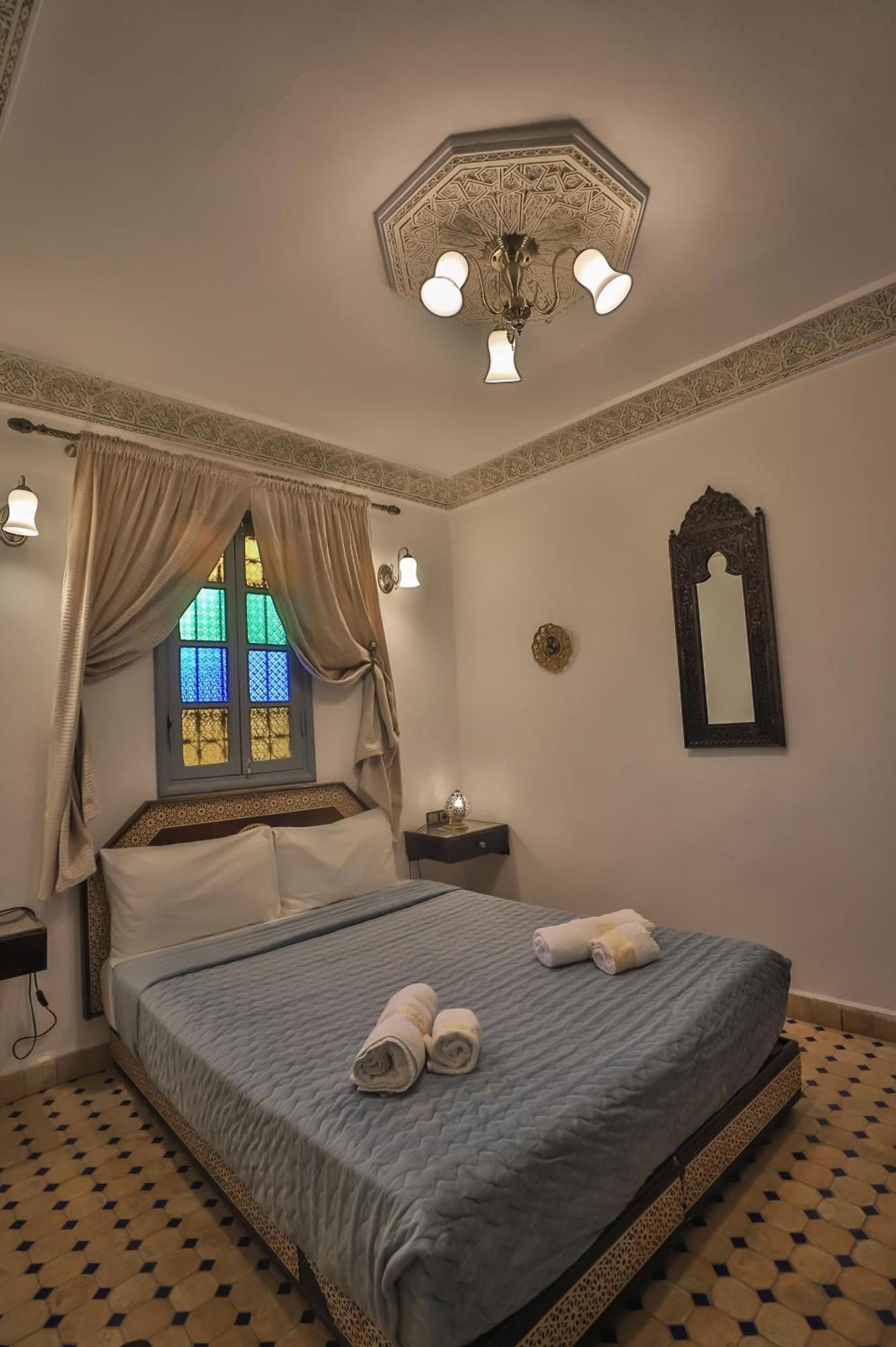 Riad Nayum Fez Bagian luar foto